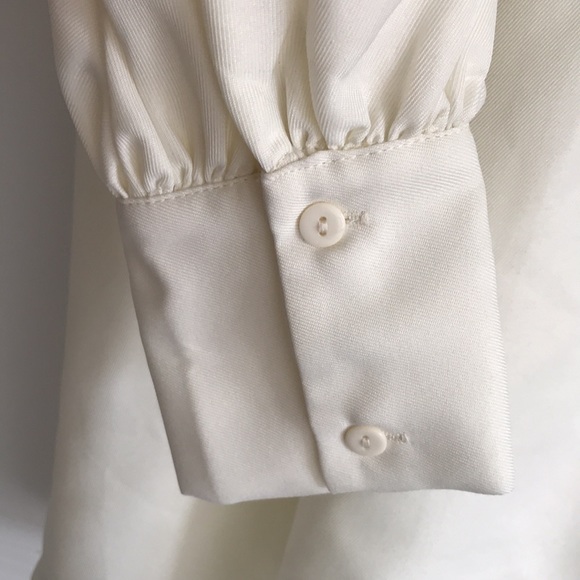 Cream corset mini dress! - Picture 2 of 4